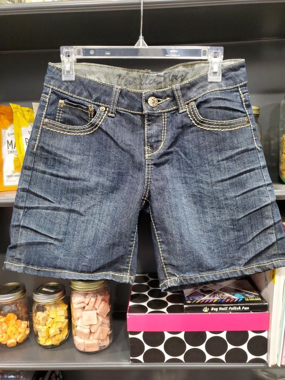 Vanilla Star sz 7 Dark Denim Tab Pocket Shorts 7" Inseam Bermuda